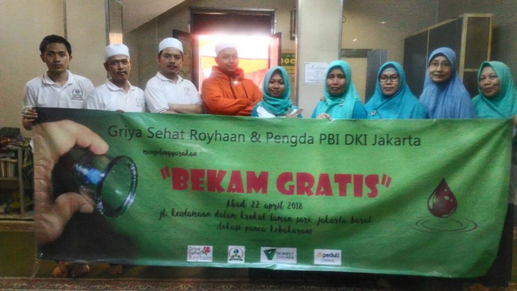 Bekam Gratis Pasca Kebakaran untuk Warga Krukut Jakarta Barat